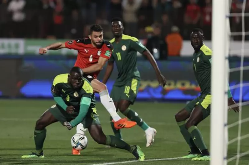 خسارة نهائي 2021 وفشل التأهل للمونديال.. 13 لاعبًا مصريًا يبحث عن الثأر من السنغال (صور) 